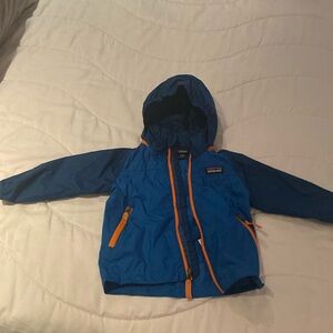 Excellent condition Patagonia rain jacket